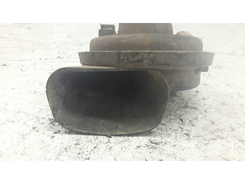 Recambio de claxon para opel vectra b berlina básico (1999) referencia OEM IAM 002924  