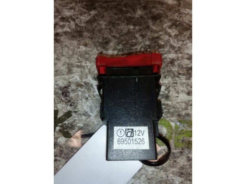 Recambio de warning para iveco daily caja cerrada (1999 =>) 35 - s 12 caja cerrada referencia OEM IAM 69501526  