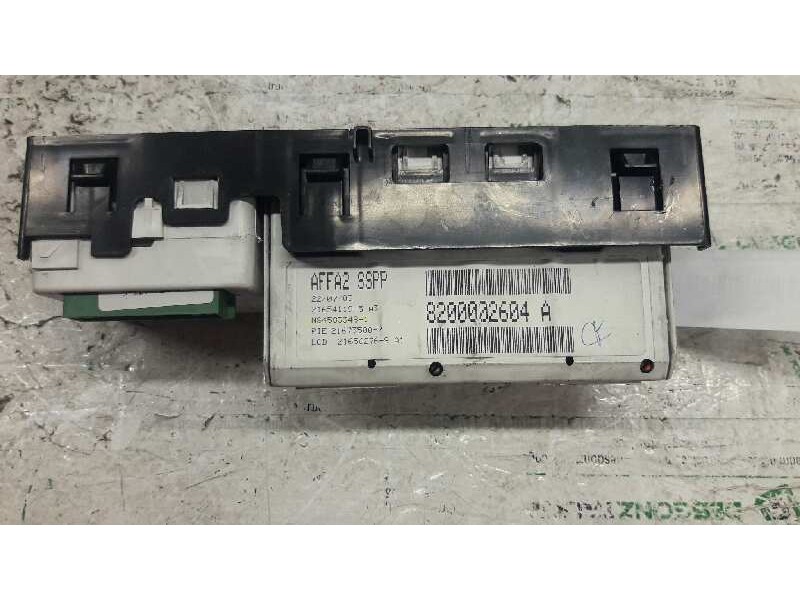 Recambio de pantalla multifuncion para renault laguna ii (bg0) confort dynamique referencia OEM IAM 8200002604  