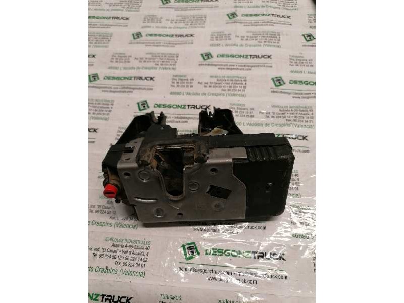 Recambio de cerradura puerta trasera derecha para opel zafira a referencia OEM IAM   