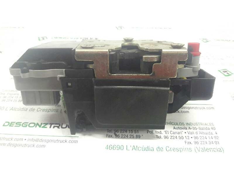 Recambio de cerradura puerta trasera derecha para peugeot 406 berlina (s1/s2) svdt referencia OEM IAM   