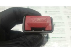 Recambio de enganche cinturon trasero izquierdo para peugeot 406 berlina (s1/s2) svdt referencia OEM IAM 050399   2