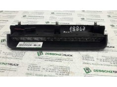 Recambio de luz central de freno para opel corsa c club referencia OEM IAM 24517003  