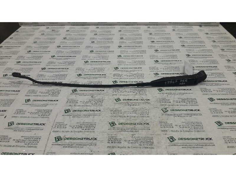 Recambio de brazo limpia delantero derecho para opel corsa c club referencia OEM IAM 09114667  