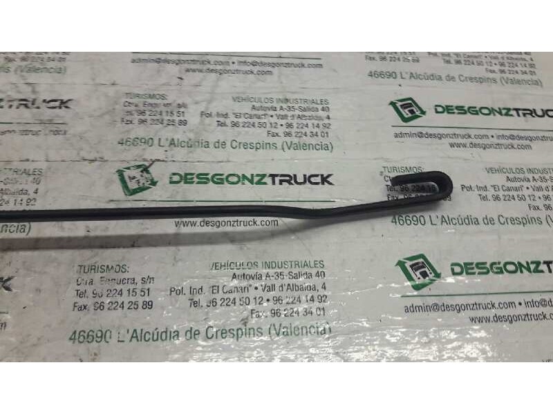 Recambio de brazo limpia delantero derecho para opel corsa c club referencia OEM IAM 09114667  