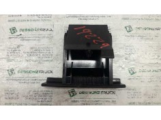 Recambio de cenicero para peugeot 307 berlina (s2) xt referencia OEM IAM   