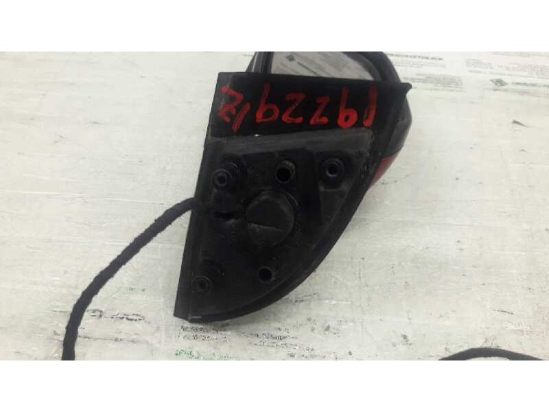 Recambio de retrovisor izquierdo para peugeot 307 berlina (s2) xt referencia OEM IAM   