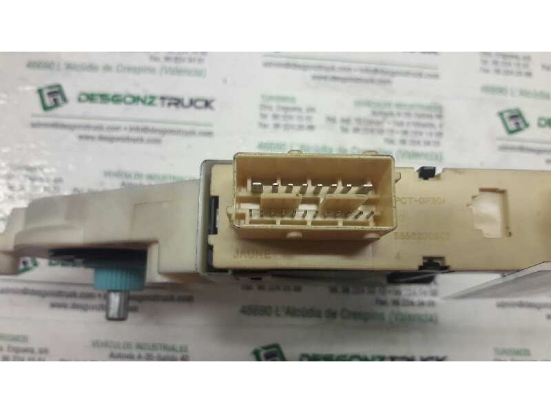 Recambio de motor elevalunas delantero derecho para peugeot 307 berlina (s2) xt referencia OEM IAM 9681587180  