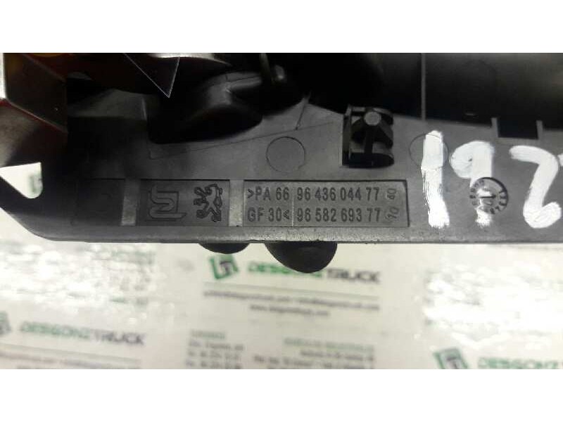 Recambio de maneta interior trasera derecha para peugeot 307 berlina (s2) xt referencia OEM IAM 9643604477 9658269377 