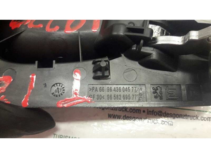 Recambio de maneta interior trasera izquierda para peugeot 307 berlina (s2) xt referencia OEM IAM 9643604577  