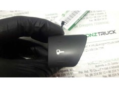 Recambio de mando cierre centralizado para peugeot 307 berlina (s2) xt referencia OEM IAM 9636668477  