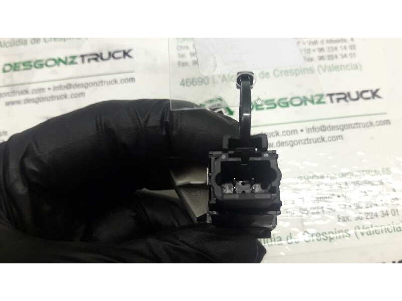 Recambio de mando cierre centralizado para peugeot 307 berlina (s2) xt referencia OEM IAM 9636668477  