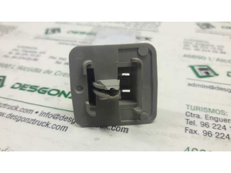 Recambio de soportes de parasoles para peugeot 307 berlina (s2) xt referencia OEM IAM  IZQUIERDO 