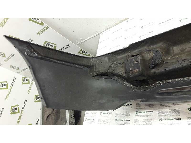 Recambio de paragolpes trasero para ford escort berlina/turnier celebration berlina referencia OEM IAM   