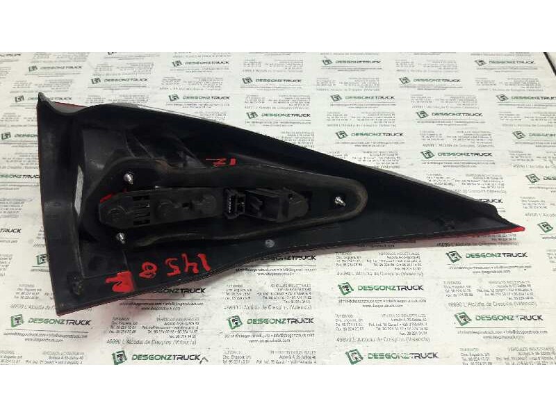 Recambio de piloto trasero izquierdo para renault megane ii berlina 3p referencia OEM IAM 8200142684  