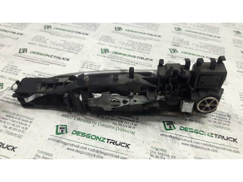 Recambio de maneta exterior trasera derecha para renault megane ii berlina 3p referencia OEM IAM 8200028463SX  