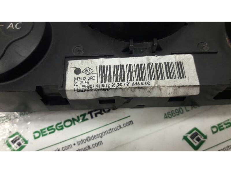 Recambio de mando climatizador para renault megane ii berlina 3p referencia OEM IAM 8200344840  