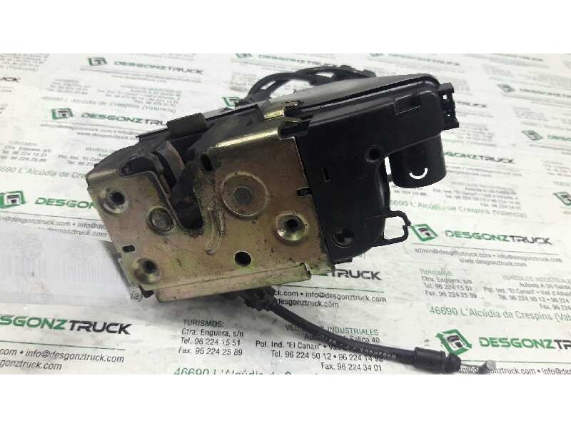 Recambio de cerradura puerta delantera derecha para renault megane ii berlina 3p referencia OEM IAM   