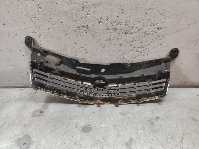 Recambio de rejilla delantera central para opel astra h ber. cosmo referencia OEM IAM   