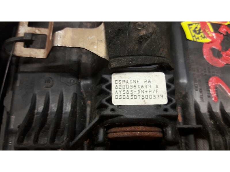 Recambio de airbag delantero izquierdo para renault megane ii berlina 3p referencia OEM IAM 8200381849  