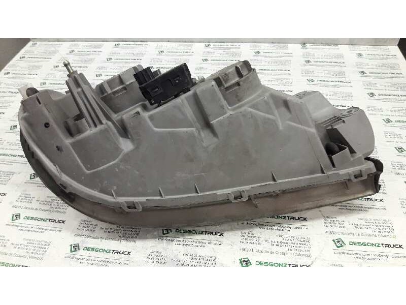Recambio de faro izquierdo para kia carnival ii 2.9 cdri ex referencia OEM IAM   