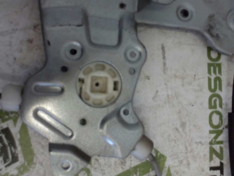 Recambio de elevalunas delantero derecho para renault maxity fg 130.35/45 referencia OEM IAM   