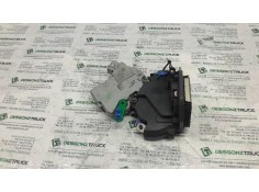 Recambio de cerradura puerta trasera derecha para nissan x-trail (t30) comfort referencia OEM IAM 825528H710  