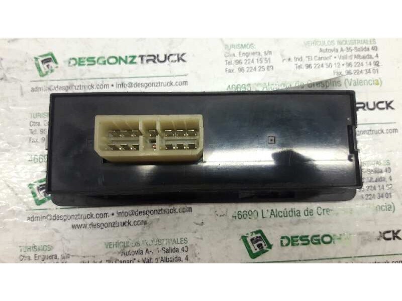 Recambio de mando elevalunas multifuncion para mitsubishi montero (v20/v40) 2500 td classic (5-ptas.) referencia OEM IAM   