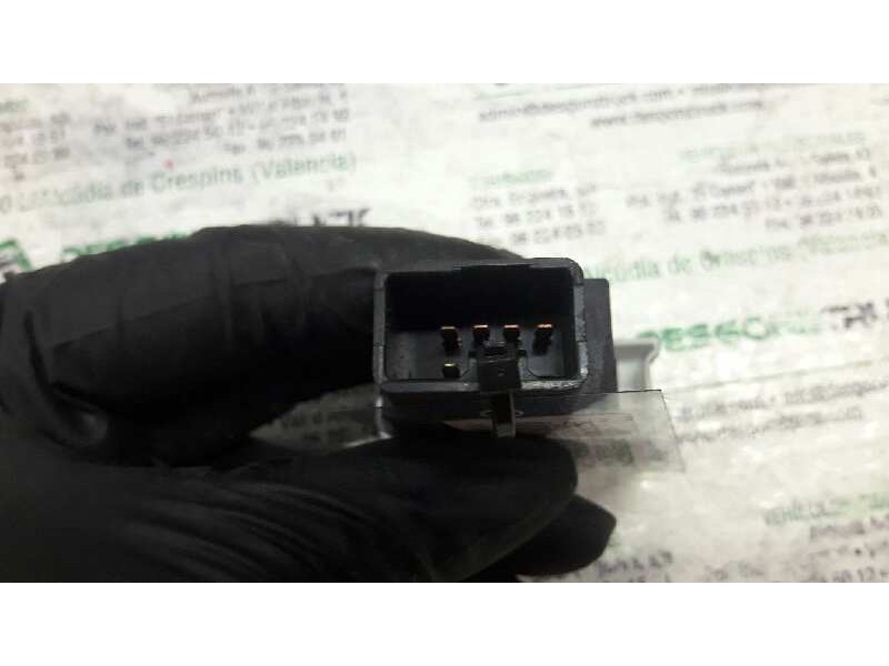 Recambio de boton antiniebla trasero para daewoo lanos cool referencia OEM IAM 864W0210  