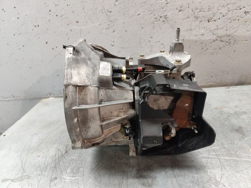 Recambio de caja cambios para ford fiesta (cbk) 1.4 tdci cat referencia OEM IAM 2N1R7002EB  