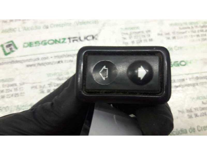Recambio de mando elevalunas delantero derecho para bmw serie 3 berlina (e46) 318i referencia OEM IAM   