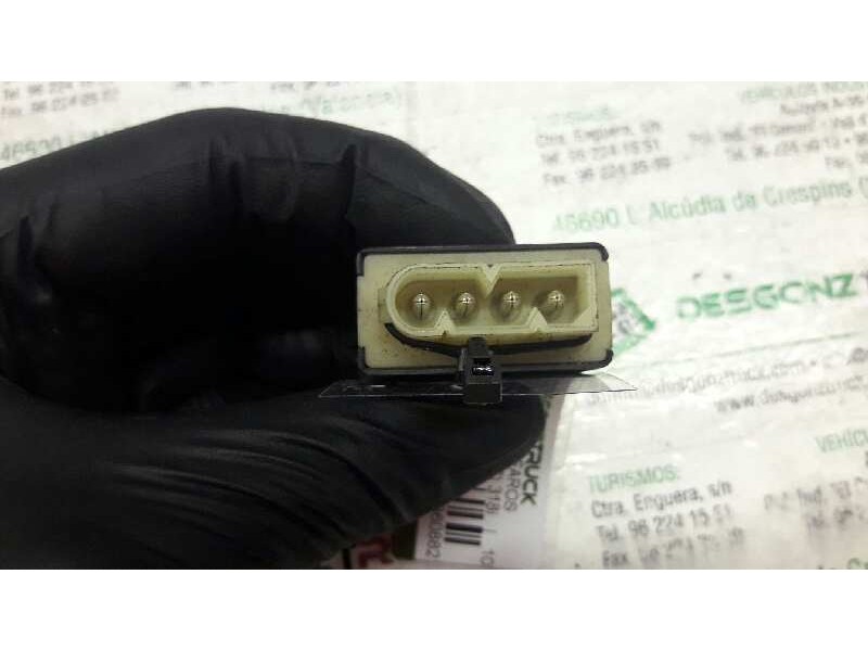 Recambio de boton regulacion de faros para bmw serie 3 berlina (e46) 318i referencia OEM IAM 8360882  