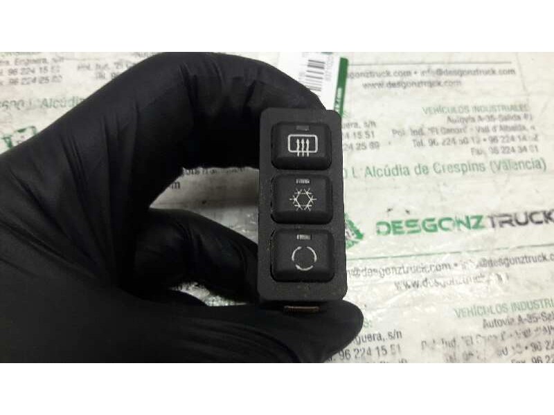 Recambio de botonera para bmw serie 3 berlina (e46) 318i referencia OEM IAM 8371020 ANTIVAHO - CALEF. - A/A 