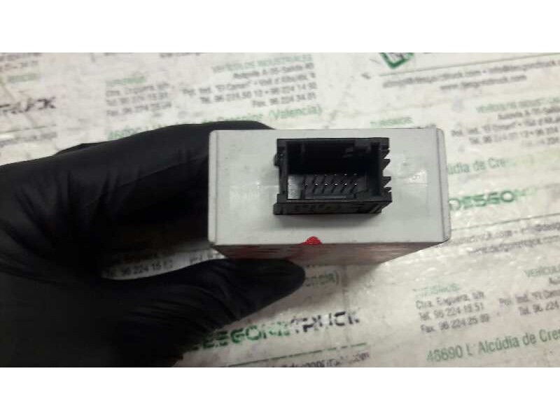 Recambio de modulo electronico para bmw serie 3 touring (e46) 330d referencia OEM IAM 8376506 RETROVISOR 