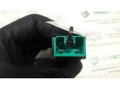 Recambio de botonera para kia shuma 1.5 comfort 5 berlina referencia OEM IAM  AGUA LIMPIA - LIMPIA TRA.  2