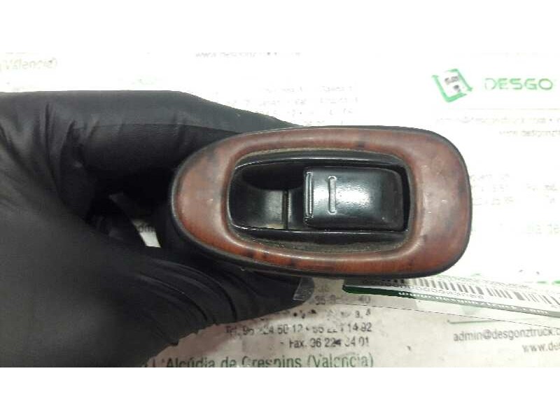 Recambio de mando elevalunas trasero izquierdo para kia shuma 1.5 comfort 5 berlina referencia OEM IAM 4735101000  