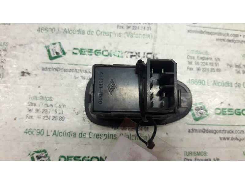 Recambio de mando elevalunas trasero izquierdo para kia shuma 1.5 comfort 5 berlina referencia OEM IAM 4735101000  