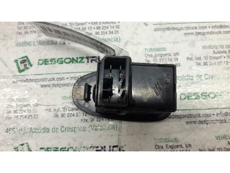 Recambio de mando elevalunas trasero izquierdo para kia shuma 1.5 comfort 5 berlina referencia OEM IAM 4735101000  