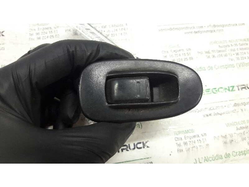 Recambio de mando elevalunas trasero izquierdo para kia shuma 1.5 comfort 5 berlina referencia OEM IAM 4735101000  