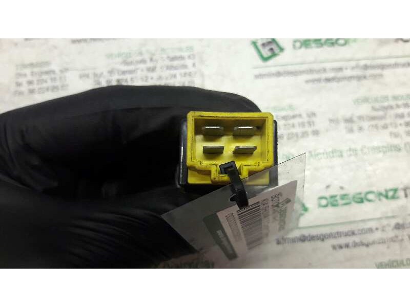 Recambio de boton antivaho para kia shuma 1.5 comfort 5 berlina referencia OEM IAM   