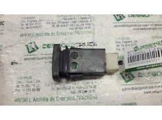 Recambio de boton antiniebla trasero para kia carens 1.8 ls monovolumen referencia OEM IAM    2