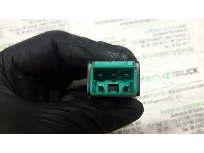 Recambio de botonera para kia carens 1.8 ls monovolumen referencia OEM IAM  AGUA LIMPIA - LIMPIA TRAS. 