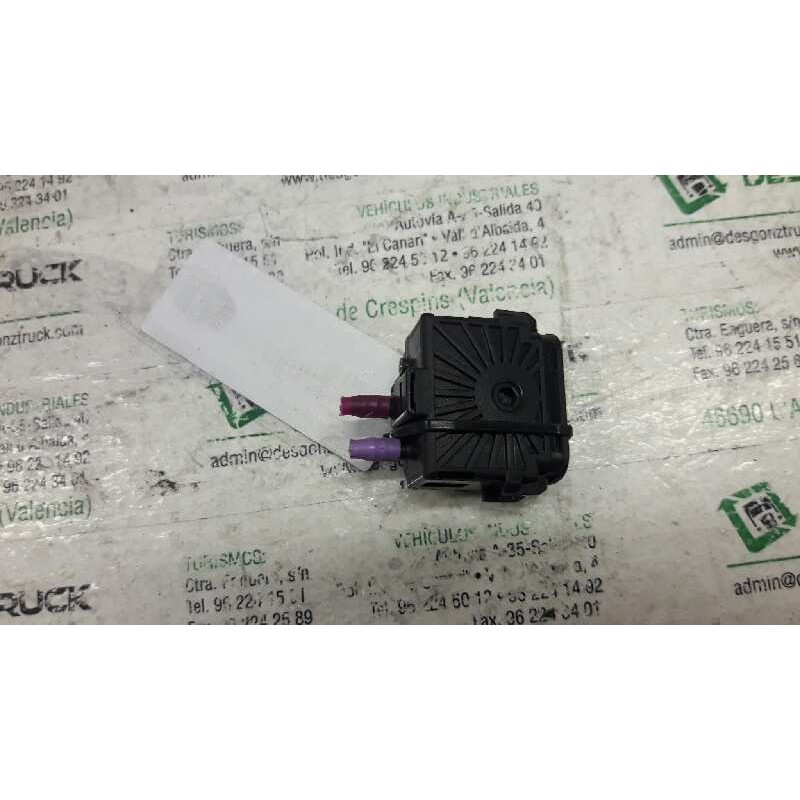 Recambio de boton regulacion de faros para mercedes clase e (w210) berlina 320 (210.055) referencia OEM IAM   