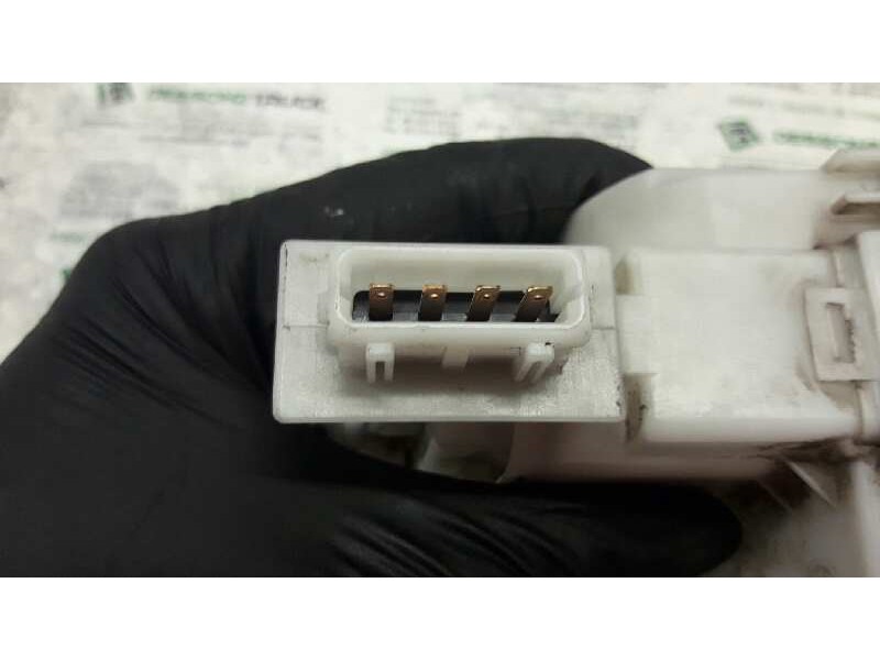 Recambio de cerradura puerta delantera derecha para seat ibiza (6k1) signo referencia OEM IAM 6K4837016A  