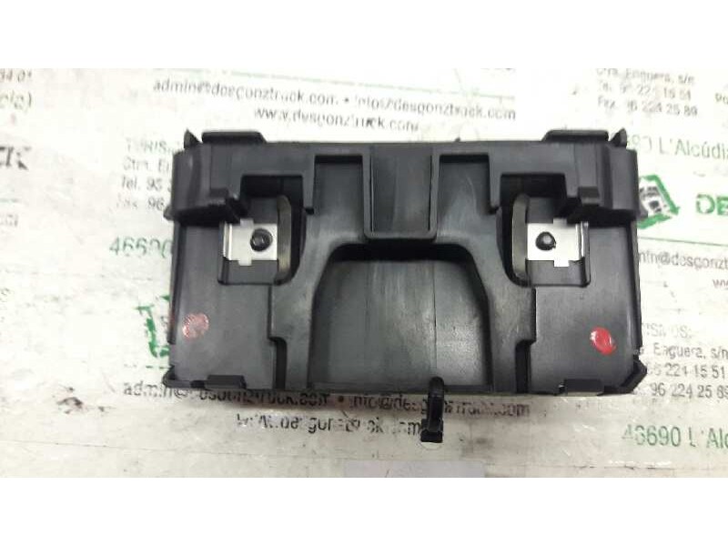 Recambio de conmutador de arranque para renault megane ii berlina 3p confort dynamique referencia OEM IAM 8200074331A  