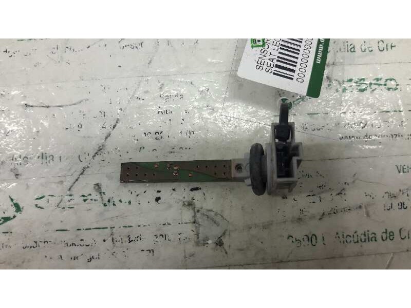 Recambio de sensor de temperatura interior para seat leon (1p1) stylance / style referencia OEM IAM 4B0820539 CLIMATIZADOR 