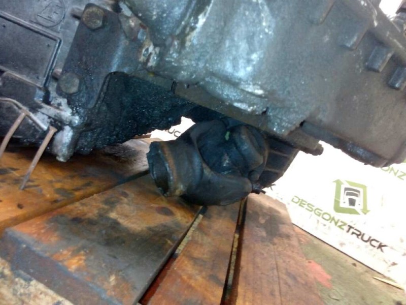 Recambio de caja cambios para man autobus autobus eo362 referencia OEM IAM 4HP500  