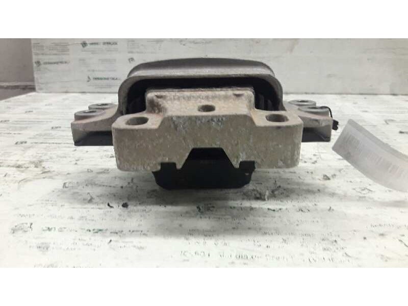 Recambio de soporte motor derecho para seat leon (1p1) stylance / style referencia OEM IAM   