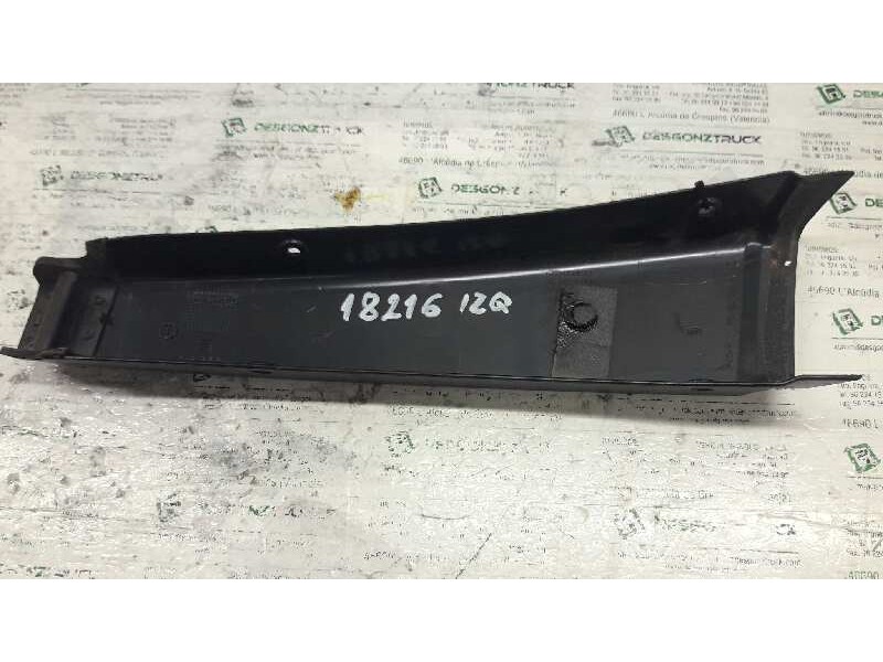 Recambio de guarnecido pilar central izquierdo para seat leon (1p1) stylance / style referencia OEM IAM 1P0853289  