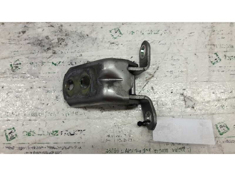 Recambio de bisagra delant derecha para nissan x-trail (t30) comfort referencia OEM IAM  INFERIOR 